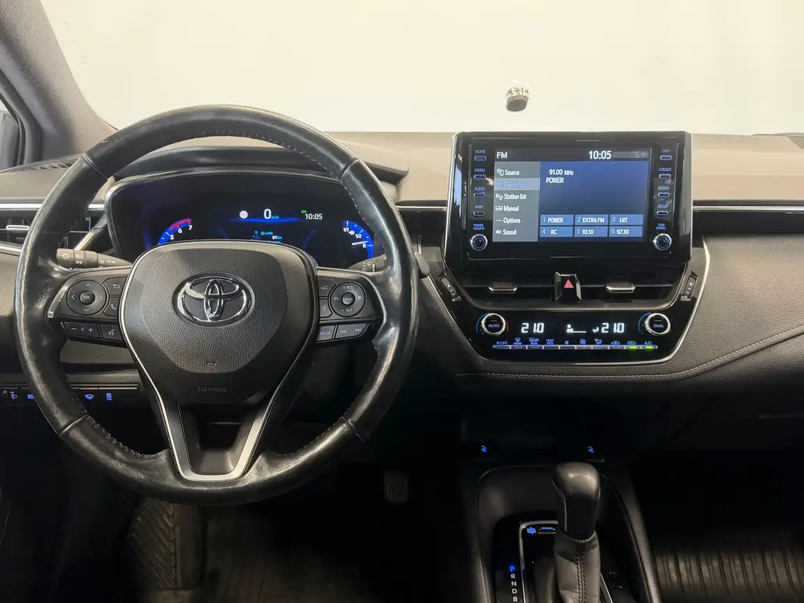 TOYOTA COROLLA