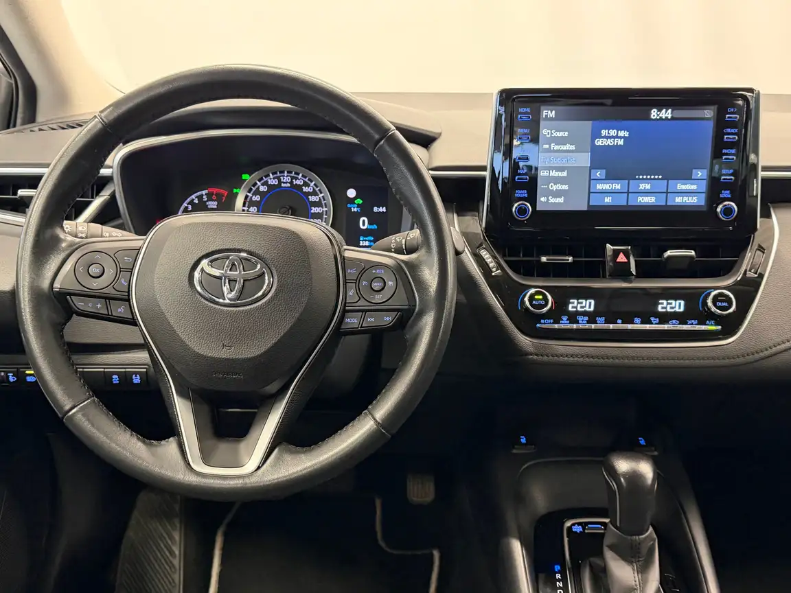 TOYOTA COROLLA