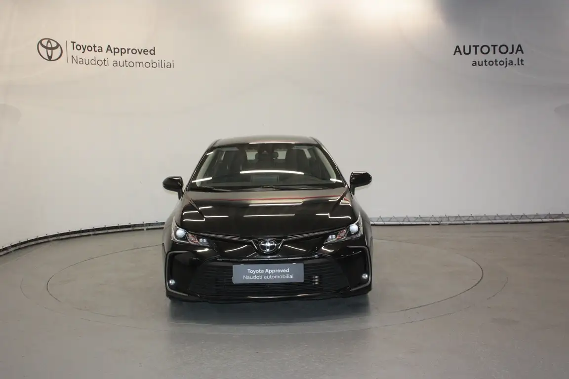 TOYOTA COROLLA