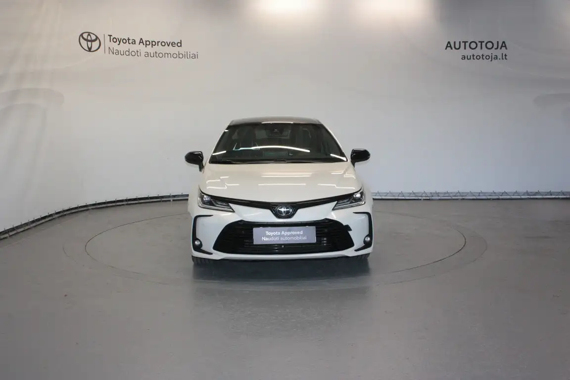 TOYOTA COROLLA