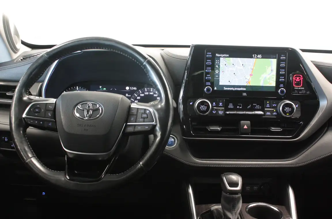 TOYOTA HIGHLANDER