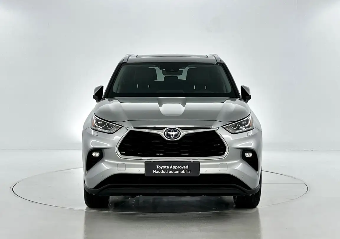TOYOTA HIGHLANDER