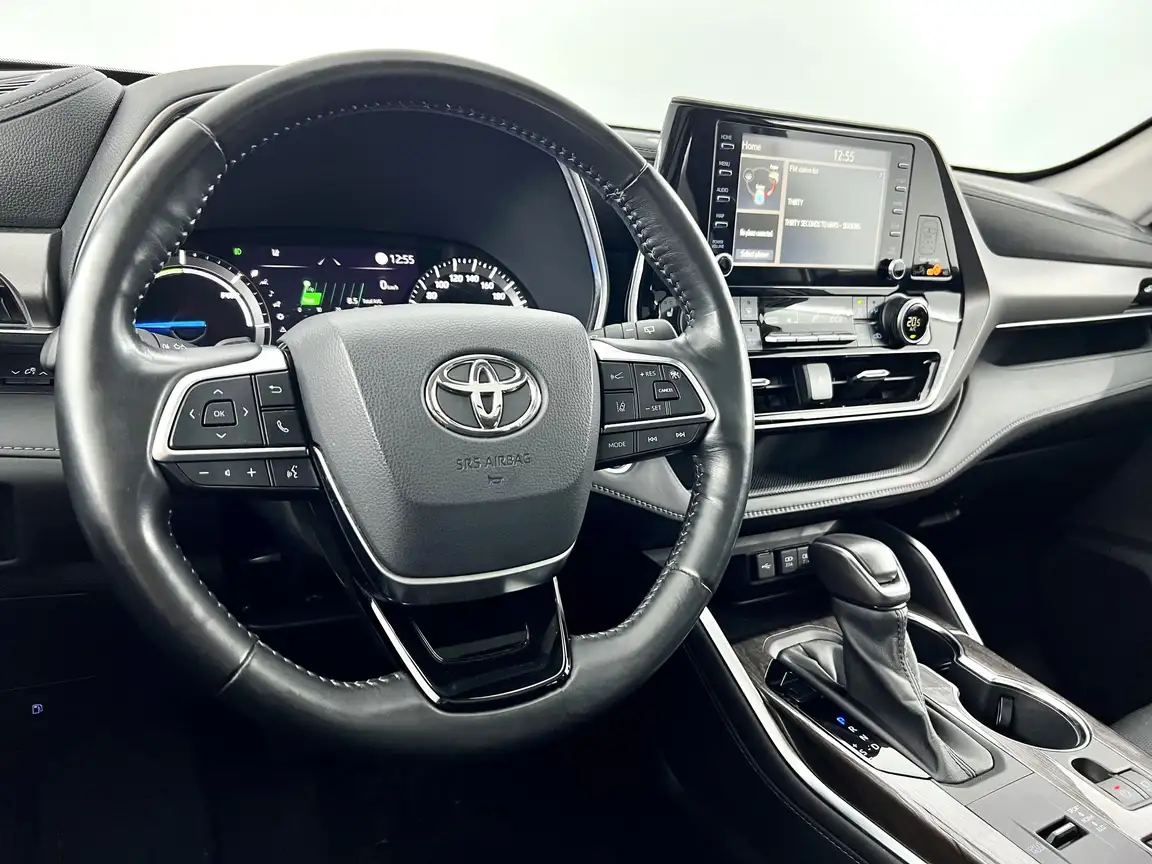 TOYOTA HIGHLANDER