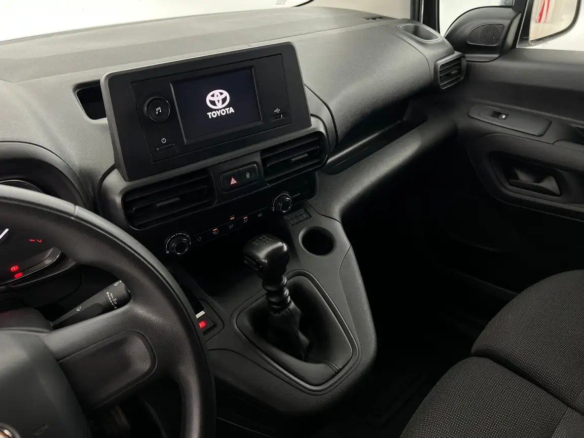 TOYOTA PROACE CITY