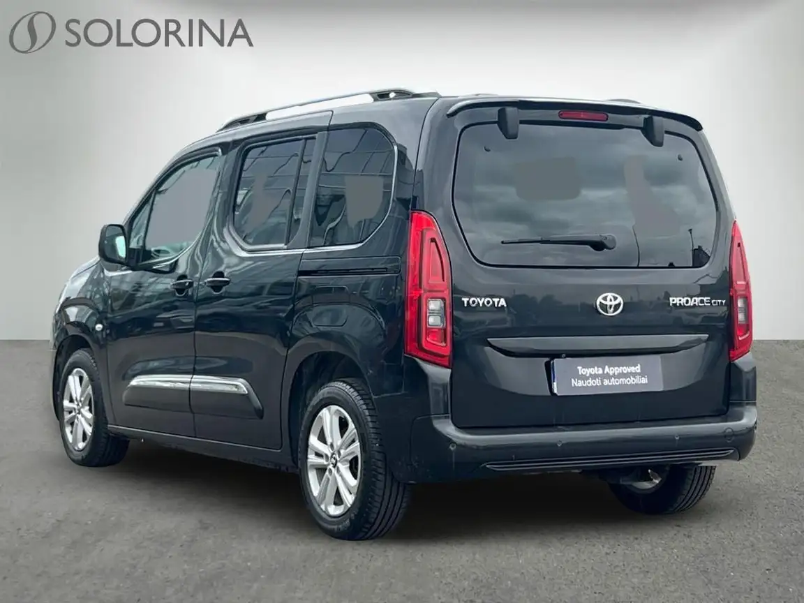 TOYOTA PROACE CITY VERSO