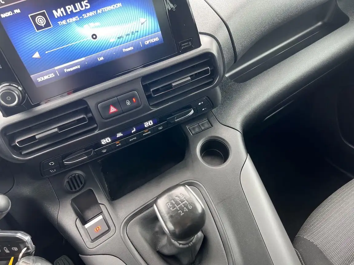 TOYOTA PROACE CITY VERSO