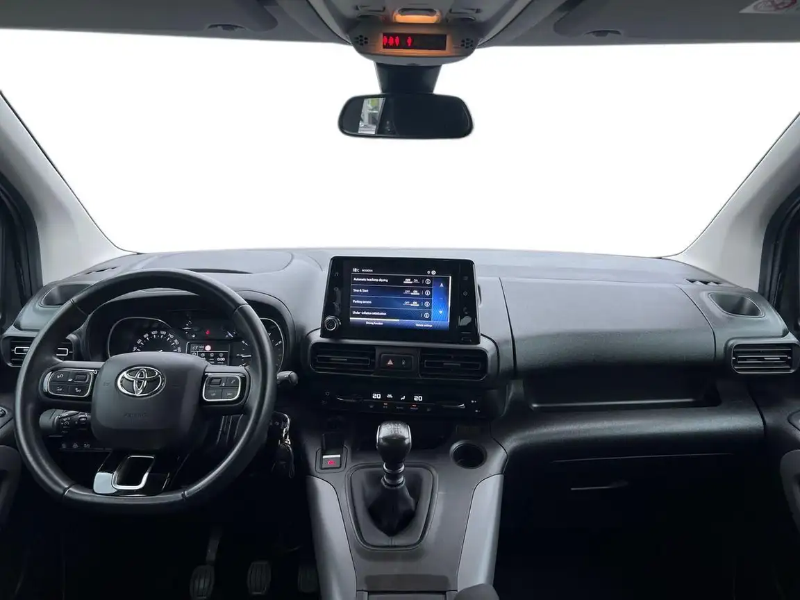 TOYOTA PROACE CITY VERSO