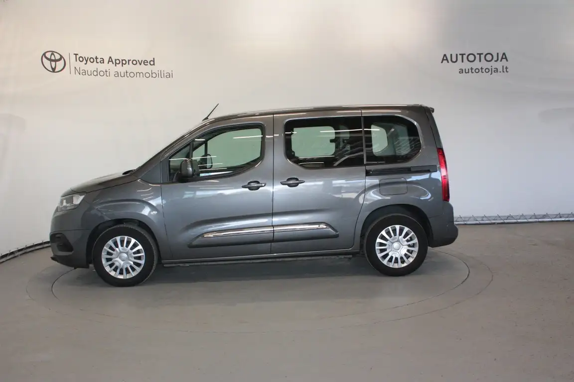 TOYOTA PROACE CITY VERSO