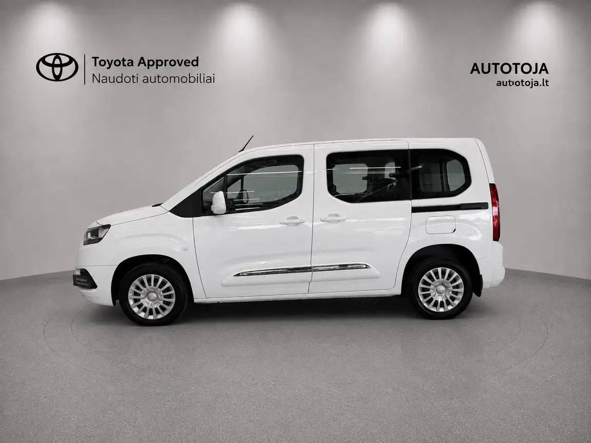 TOYOTA PROACE CITY VERSO