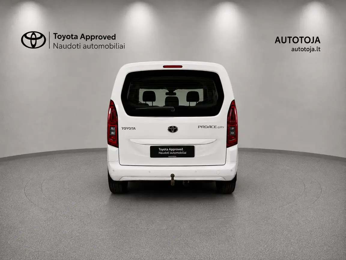 TOYOTA PROACE CITY VERSO