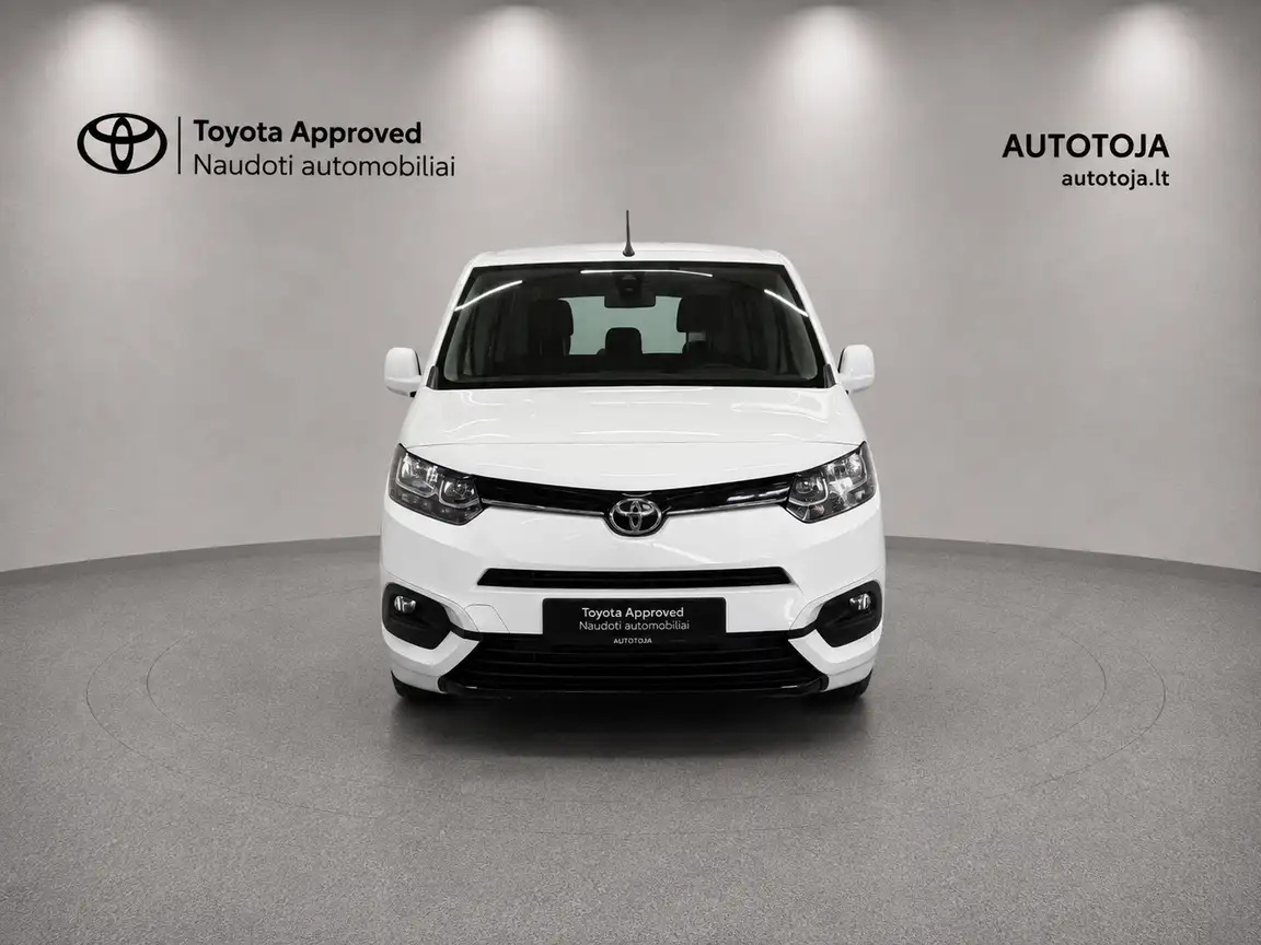 TOYOTA PROACE CITY VERSO