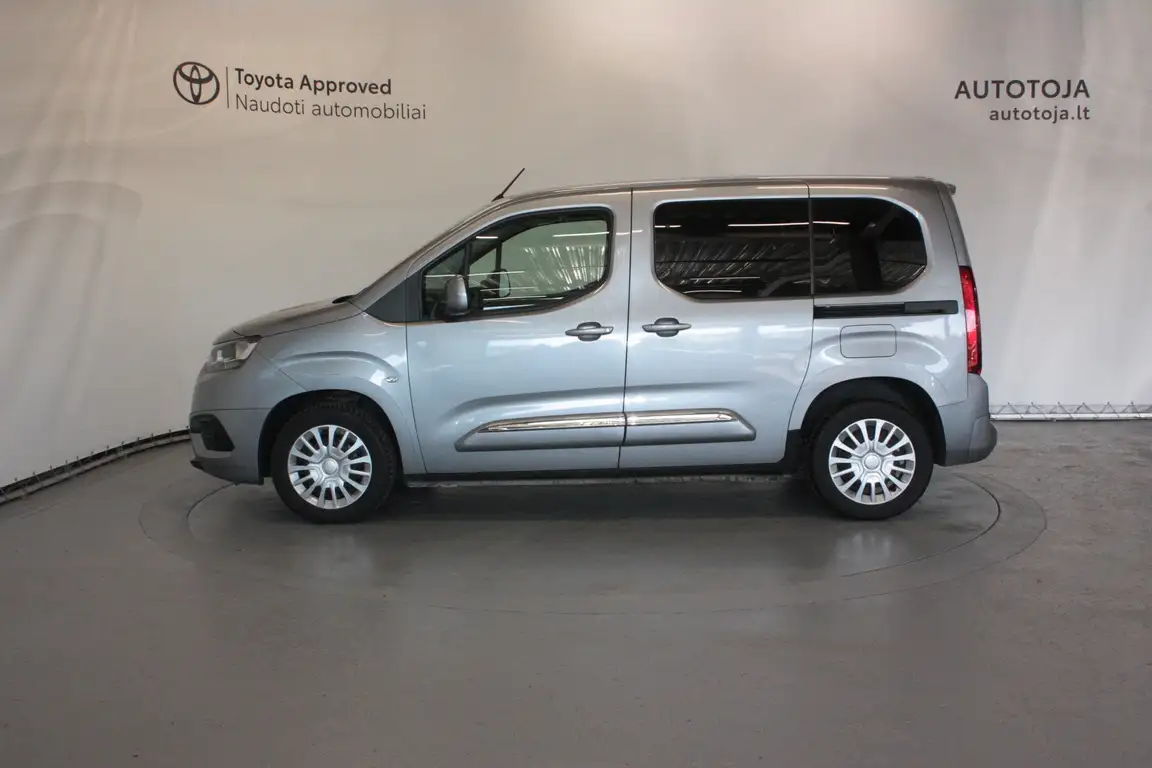 TOYOTA PROACE CITY VERSO