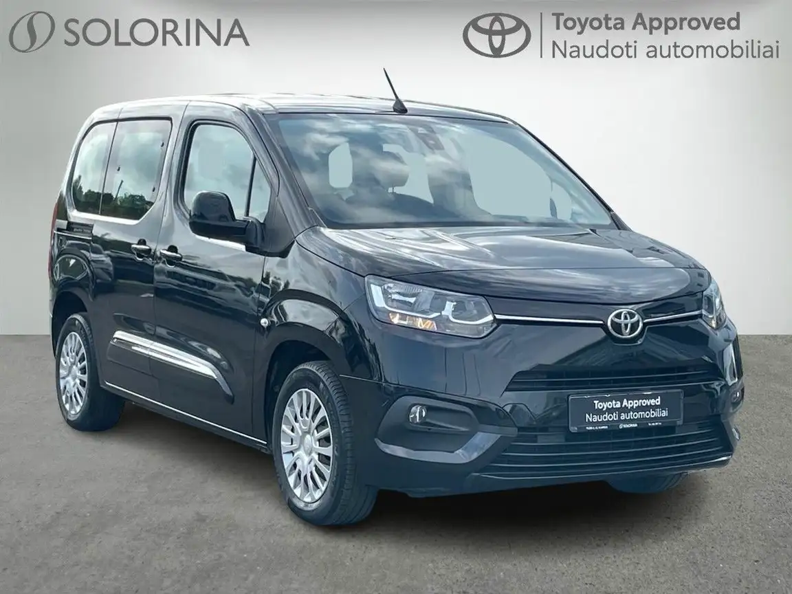 TOYOTA PROACE