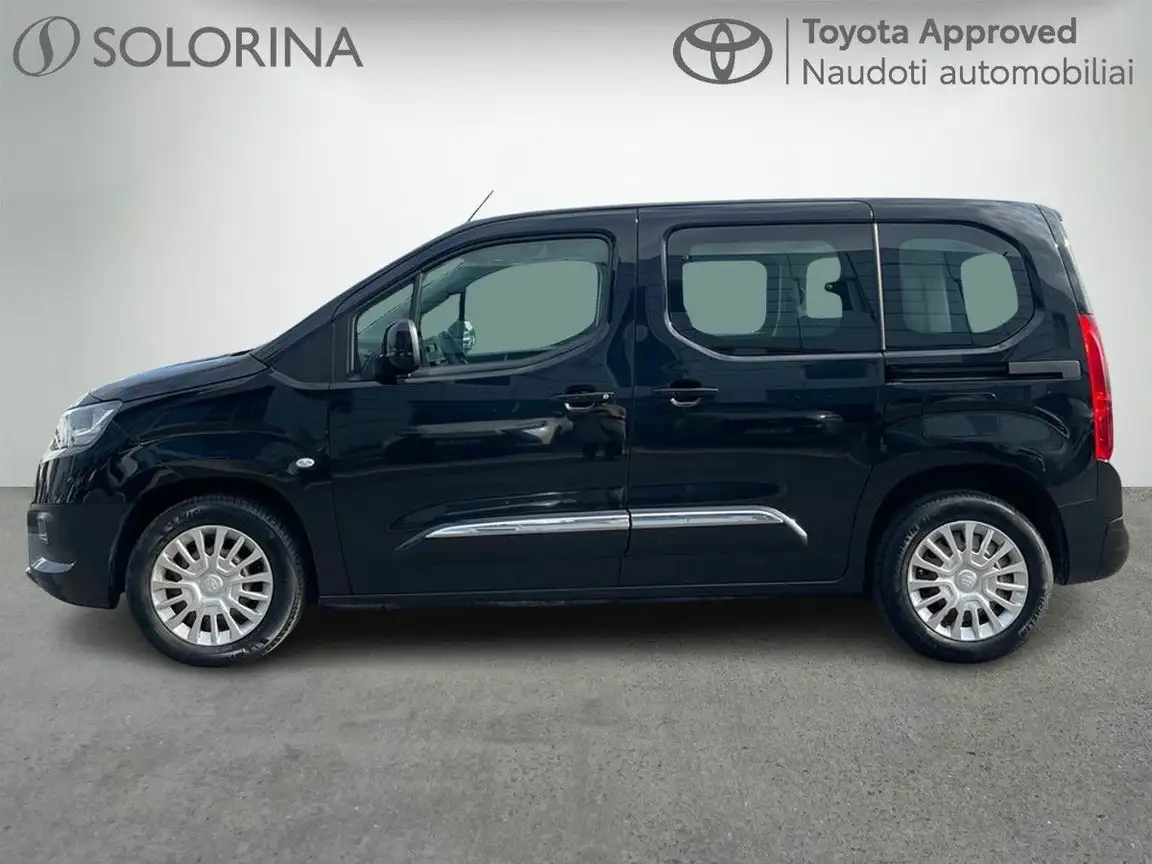 TOYOTA PROACE