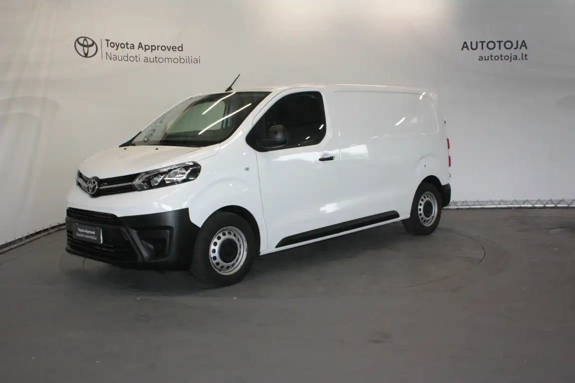 TOYOTA PROACE