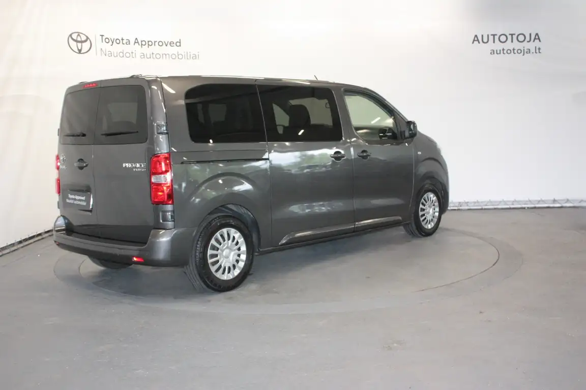 TOYOTA PROACE VERSO