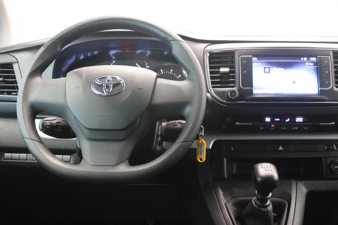 TOYOTA PROACE VERSO