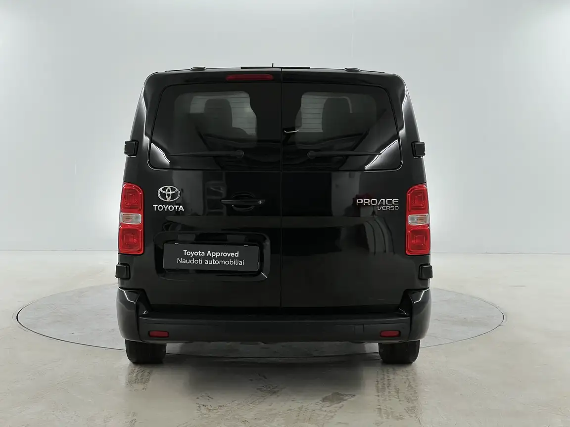 TOYOTA PROACE