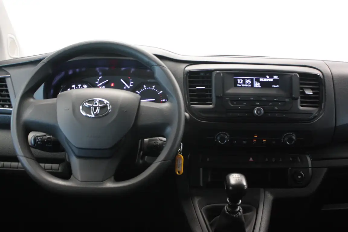 TOYOTA PROACE VERSO