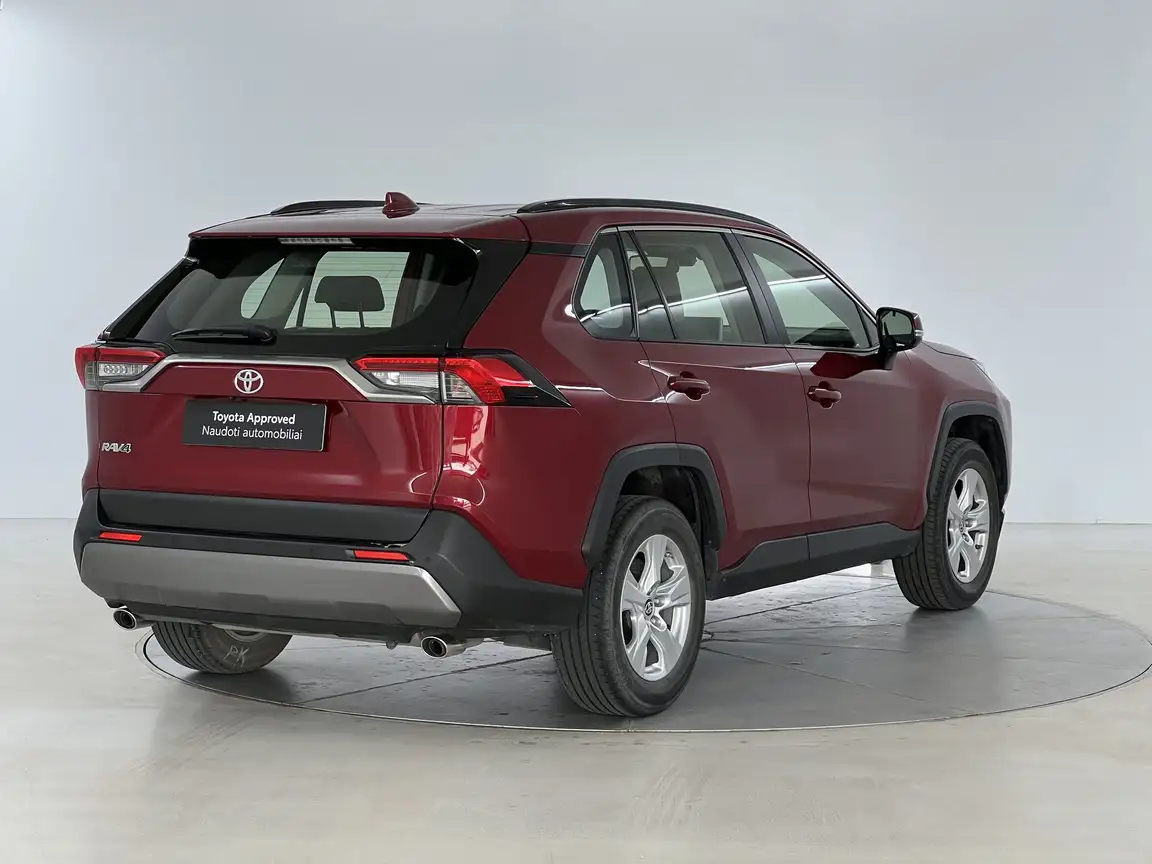 TOYOTA RAV4
