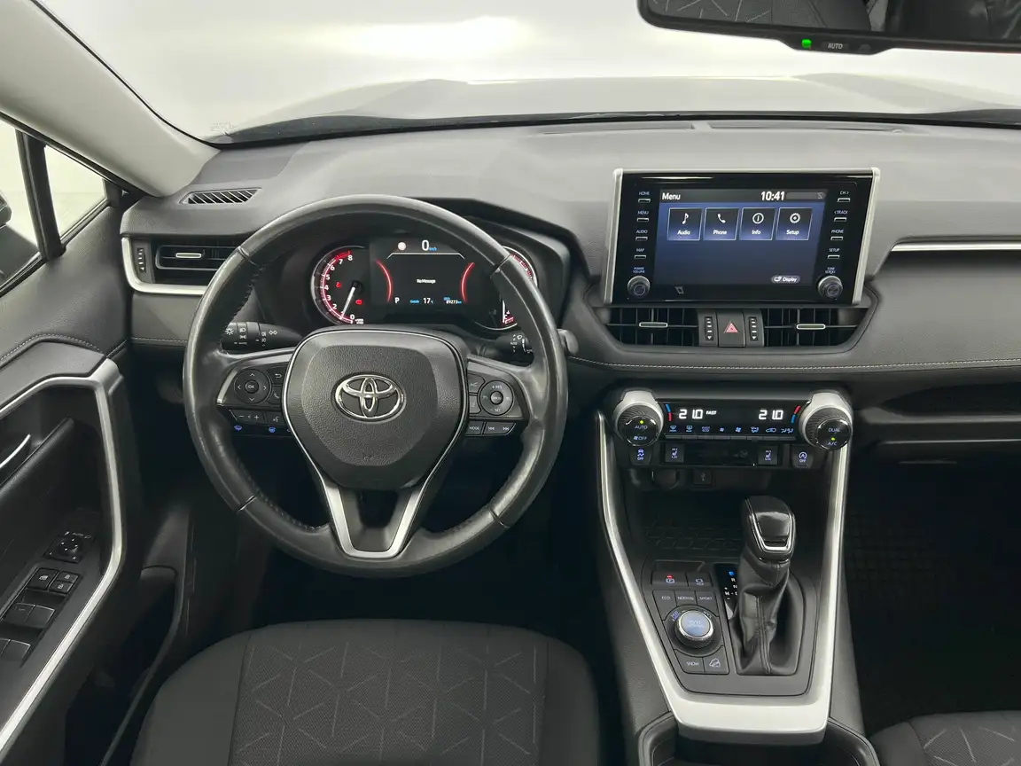 TOYOTA RAV4