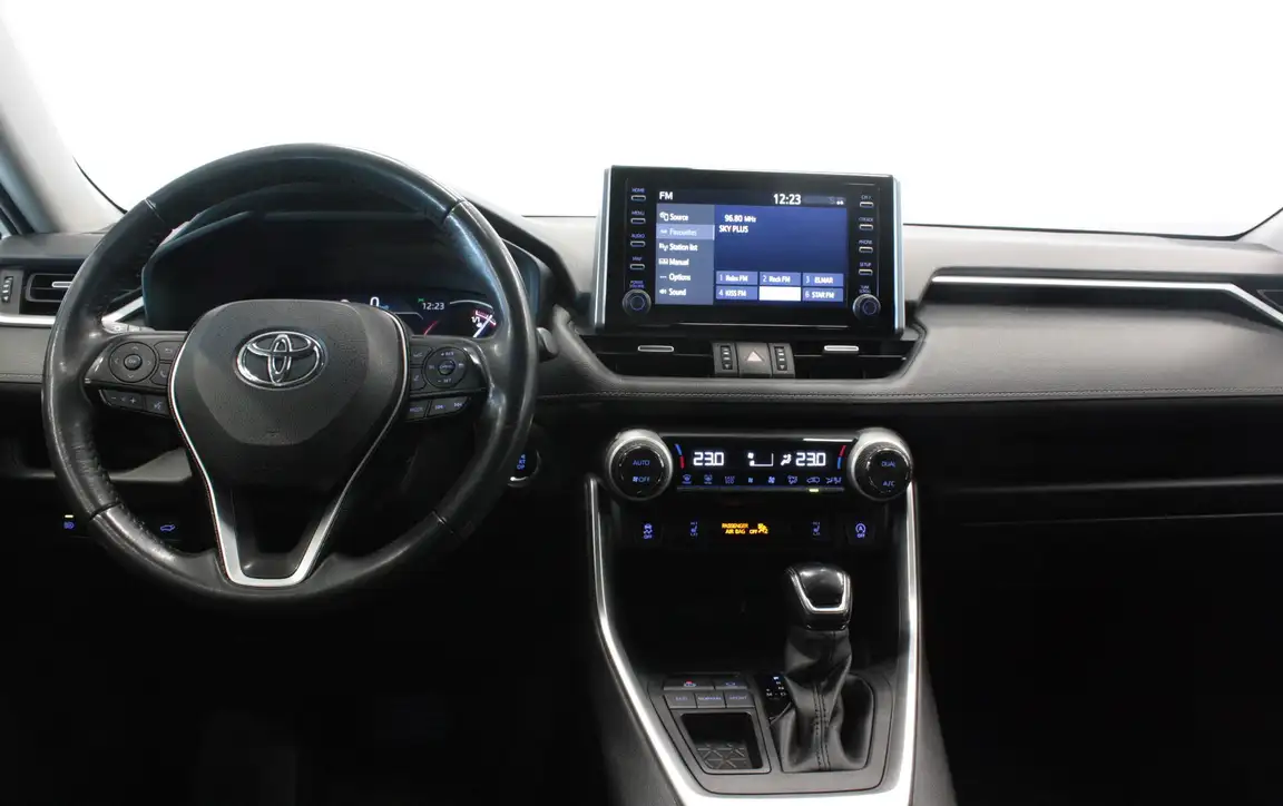 TOYOTA RAV4