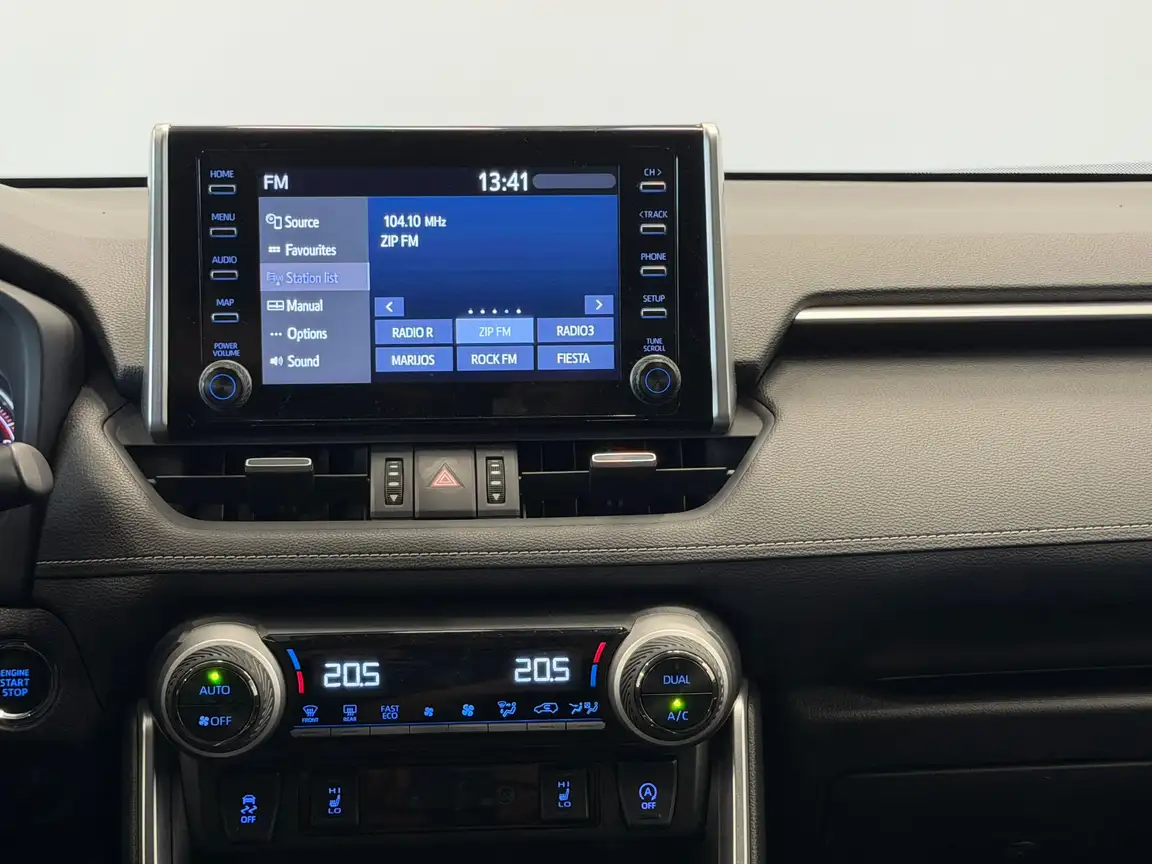 TOYOTA RAV4