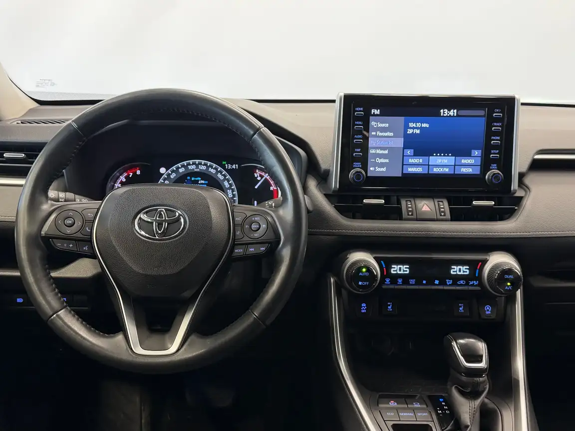 TOYOTA RAV4