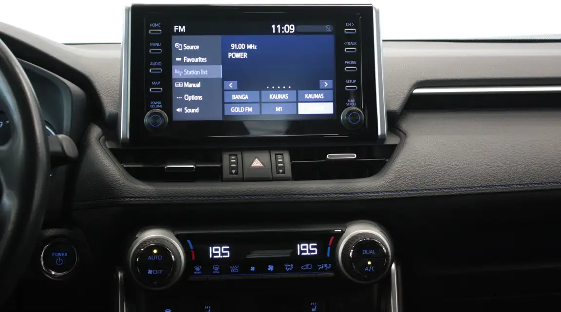 TOYOTA RAV4