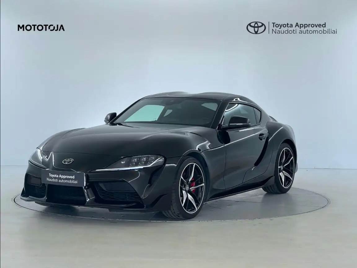 TOYOTA SUPRA