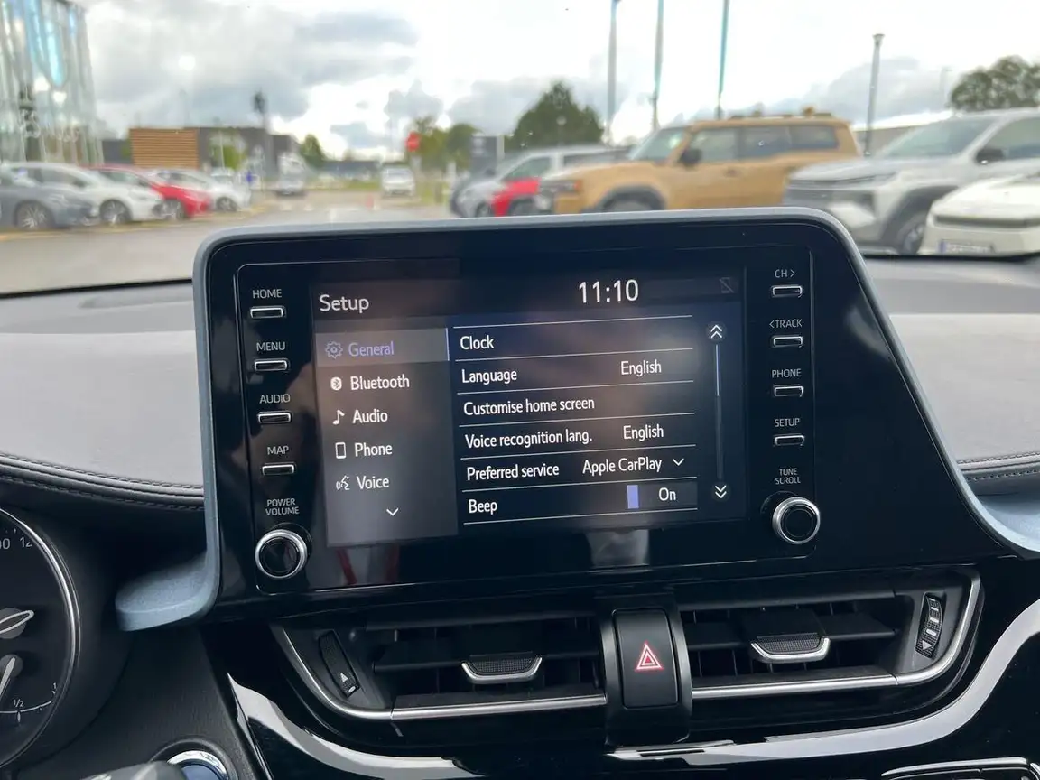 TOYOTA C-HR
