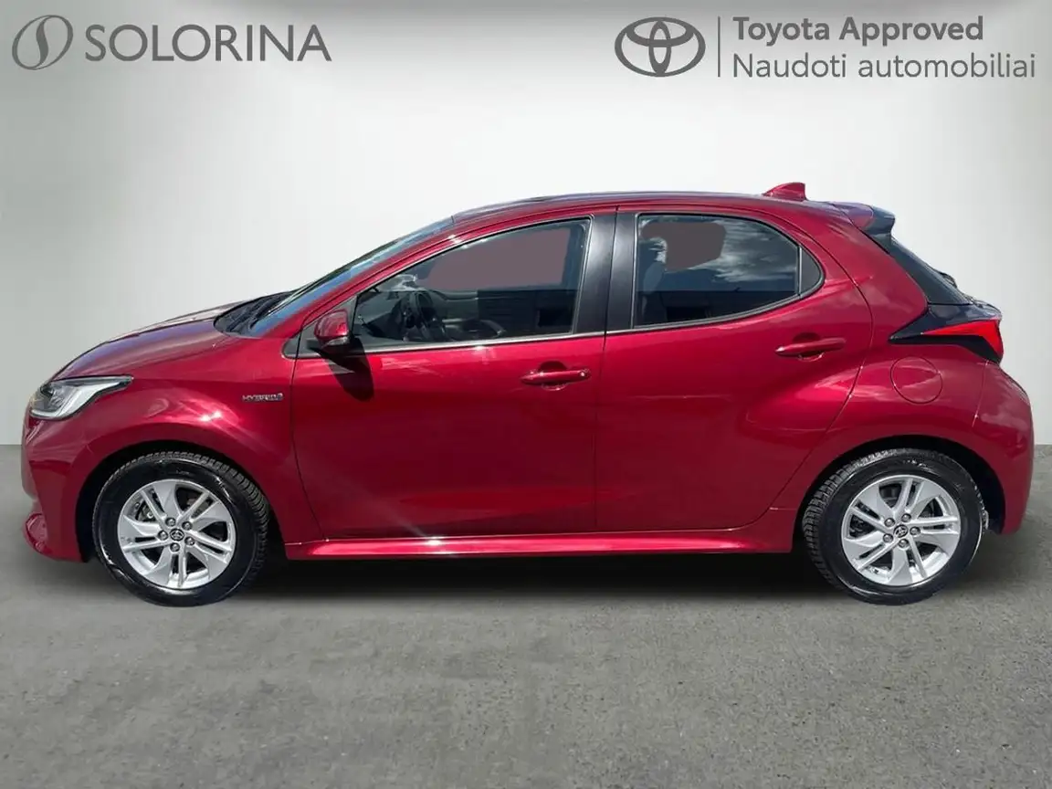 TOYOTA YARIS