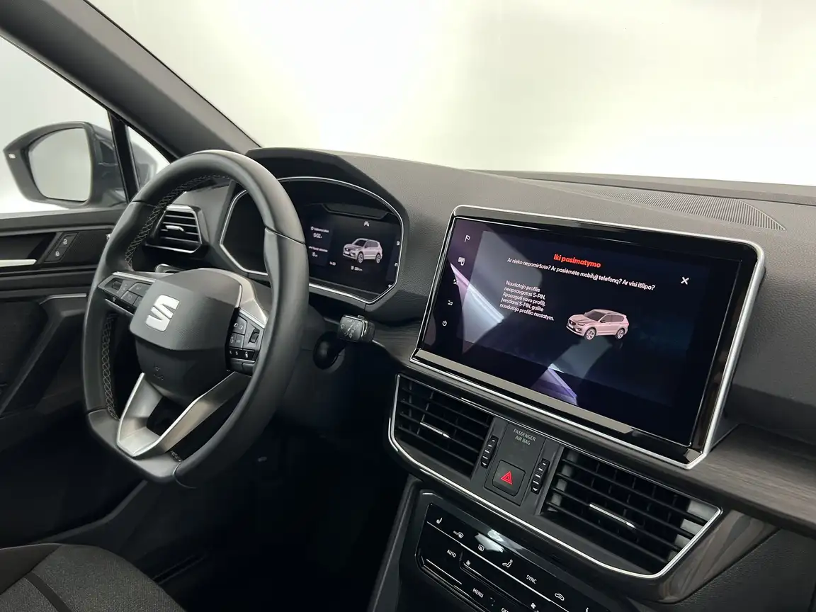 SEAT TARRACO