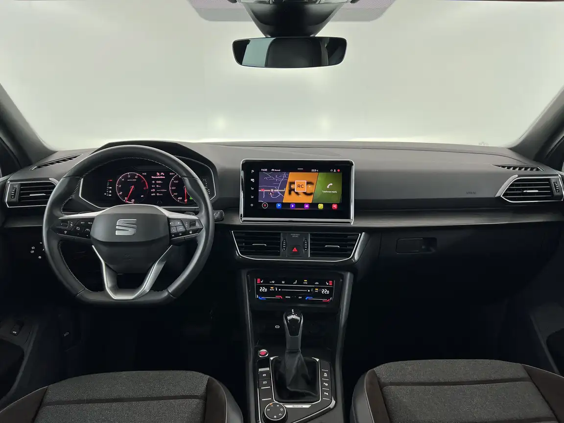 SEAT TARRACO