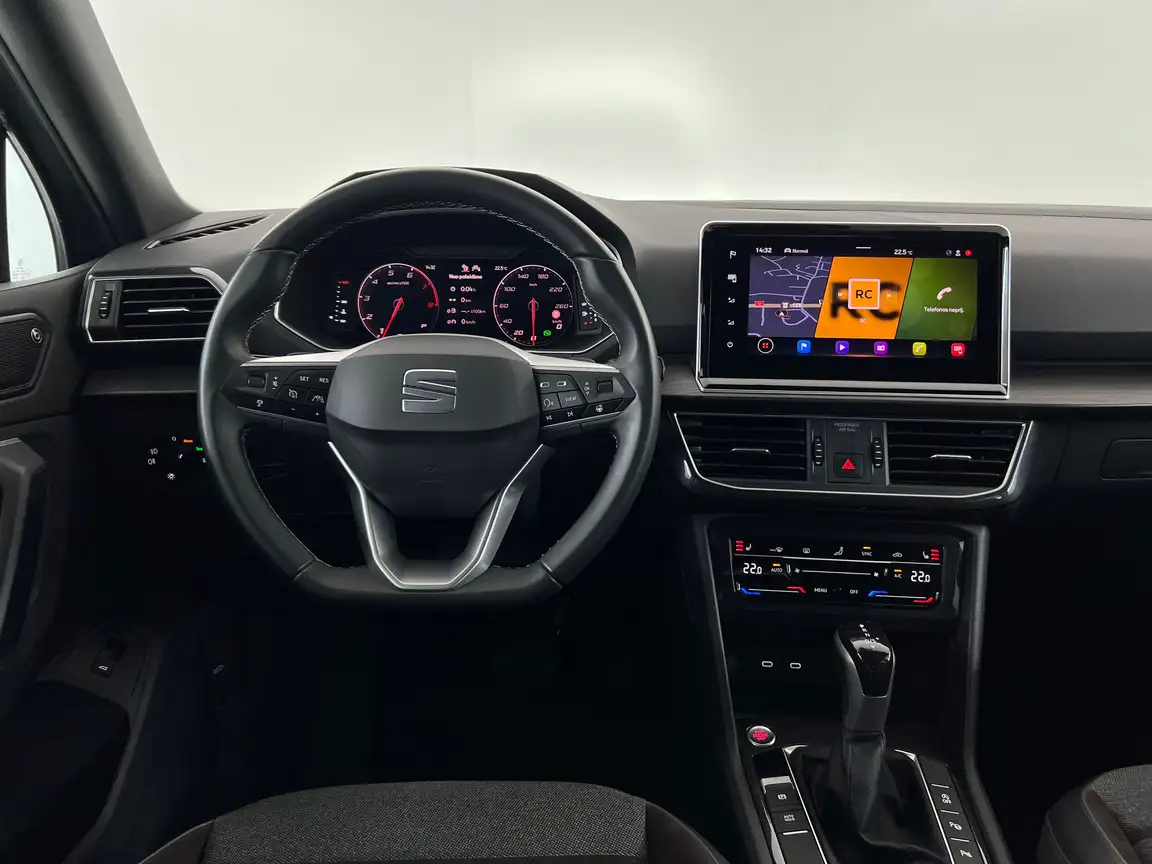 SEAT TARRACO