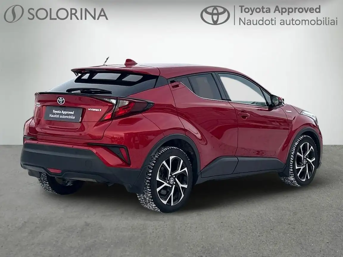 TOYOTA C-HR