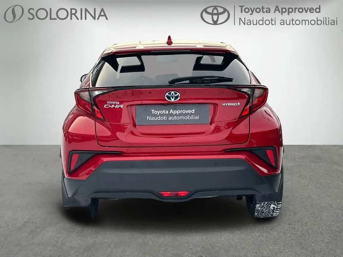 TOYOTA C-HR