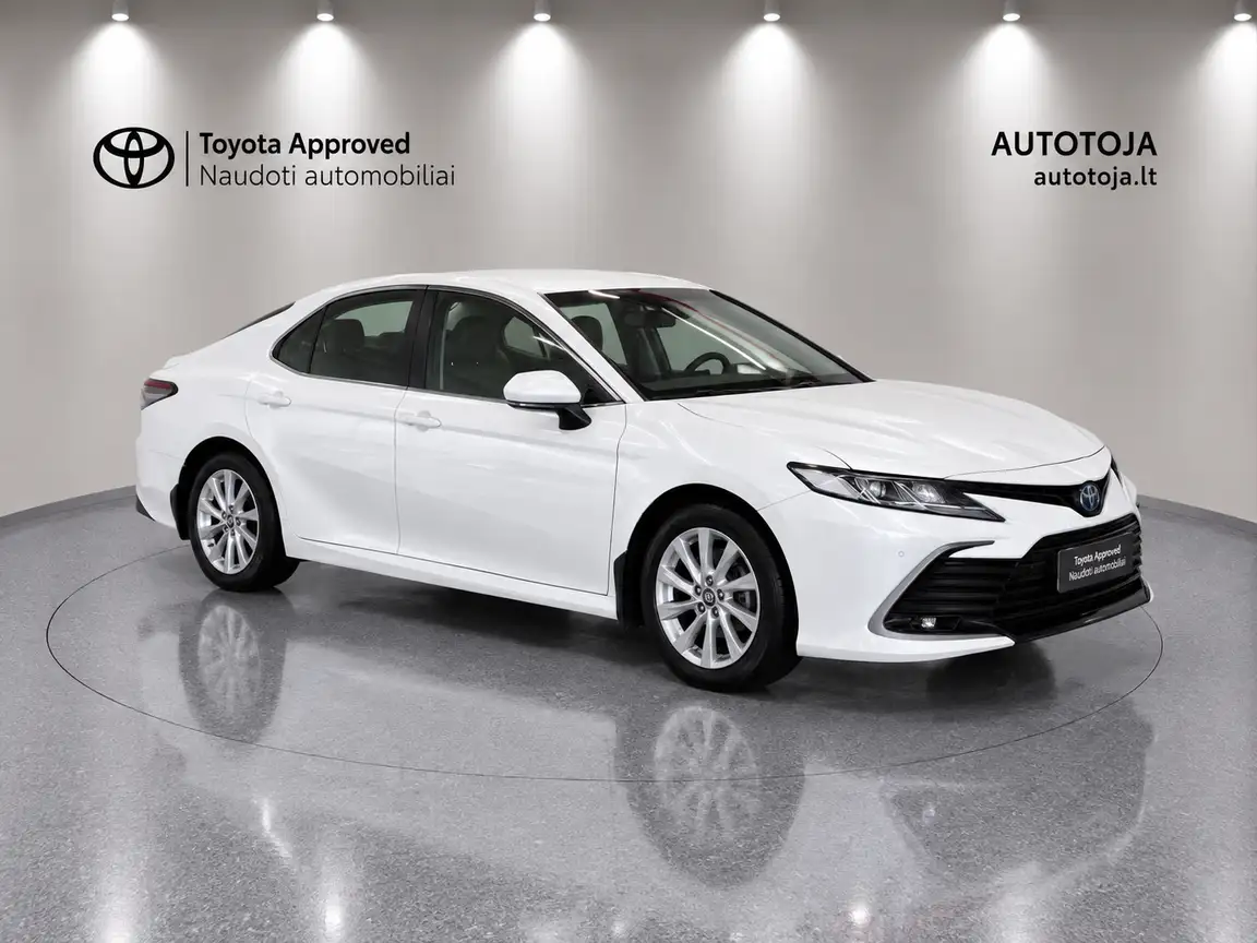TOYOTA CAMRY
