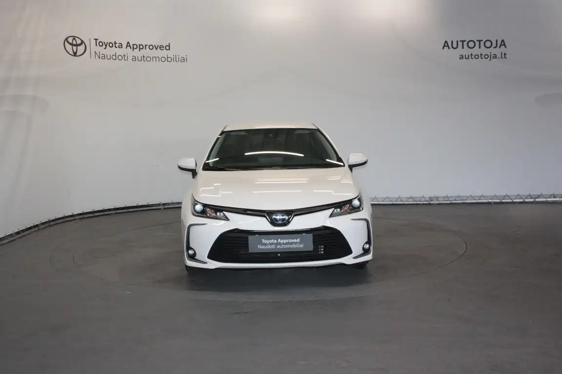 TOYOTA COROLLA