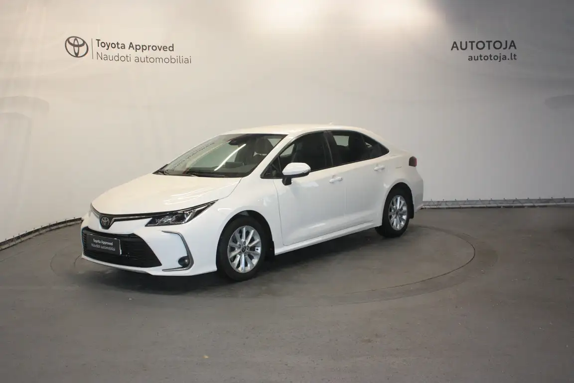 TOYOTA COROLLA
