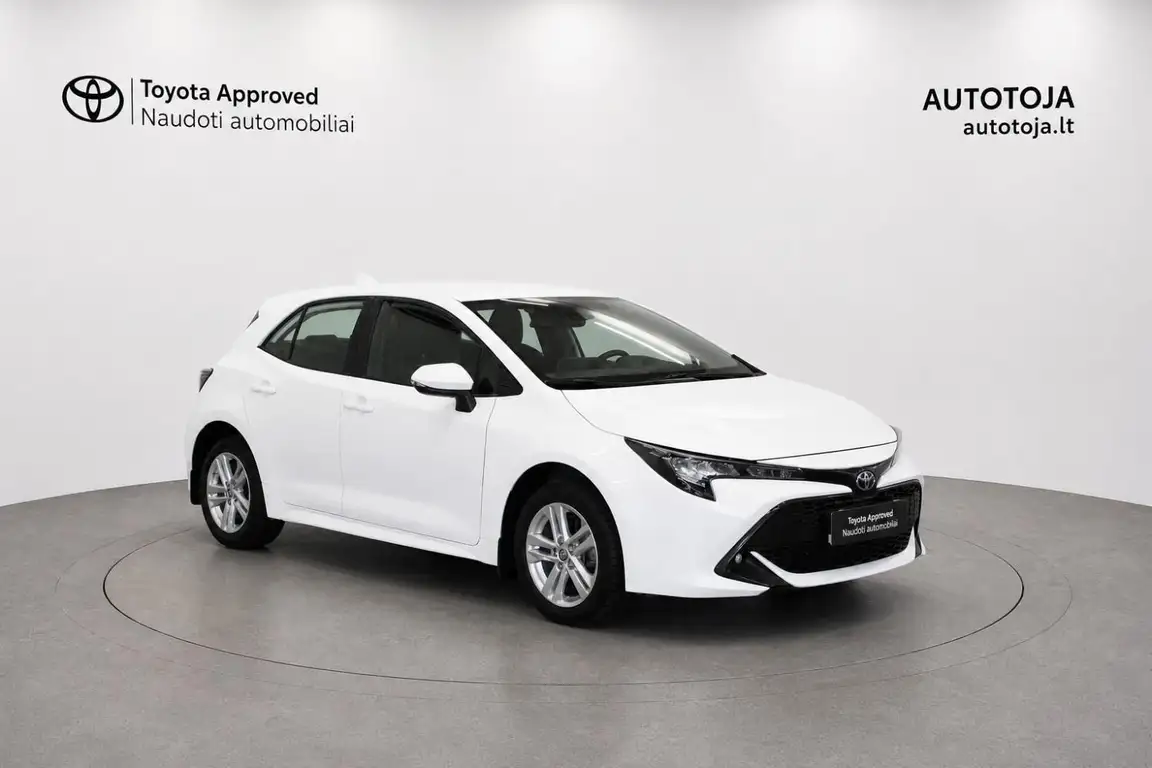 TOYOTA COROLLA