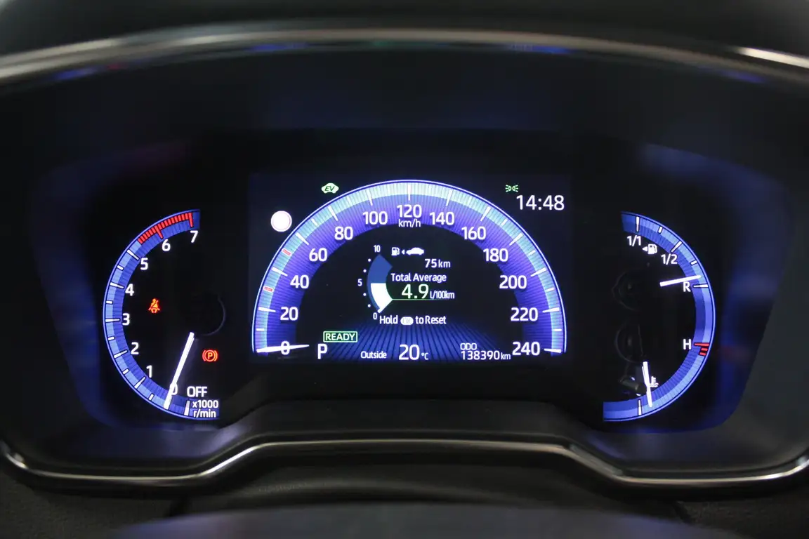 TOYOTA COROLLA
