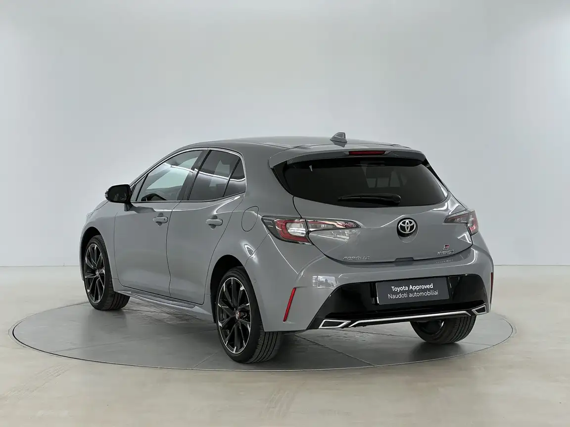 TOYOTA COROLLA