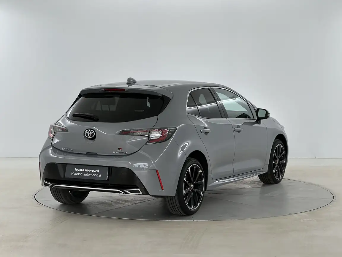 TOYOTA COROLLA