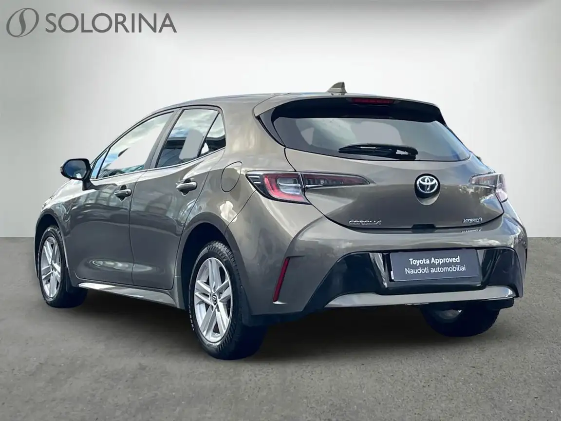 TOYOTA COROLLA