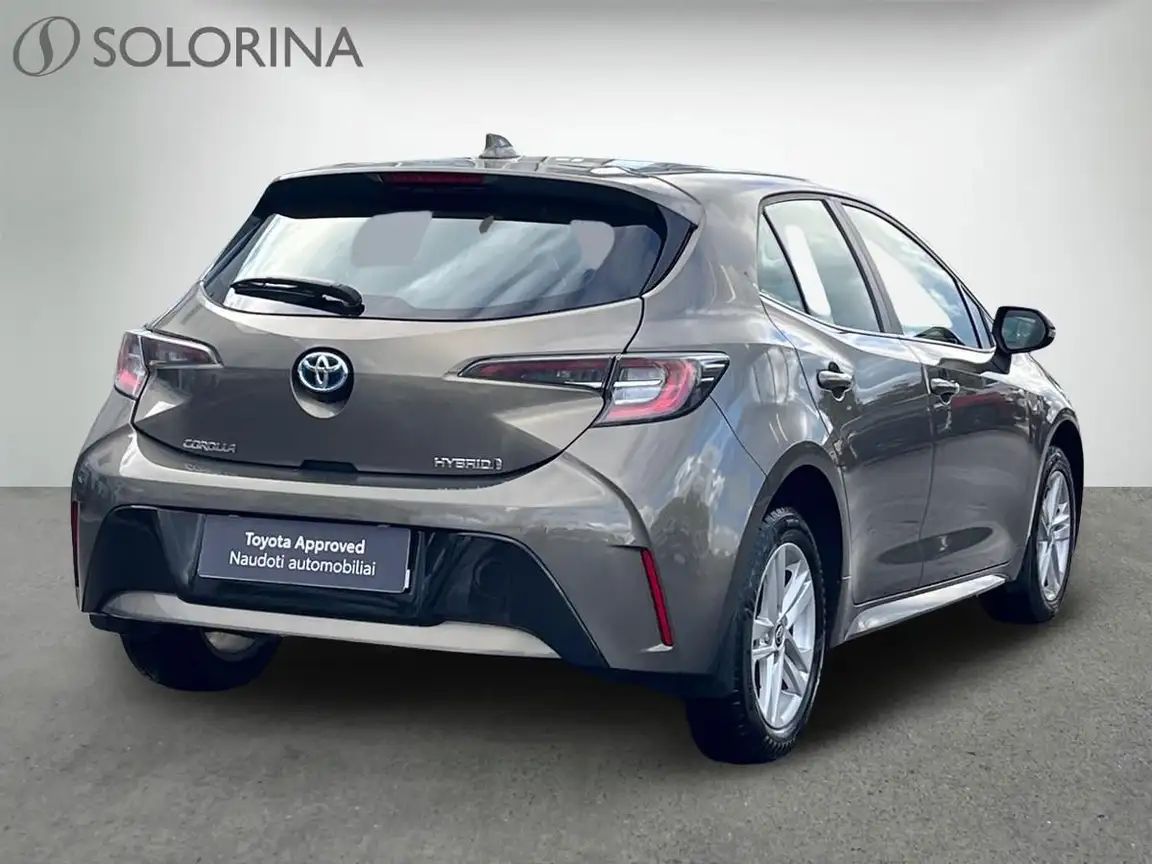 TOYOTA COROLLA