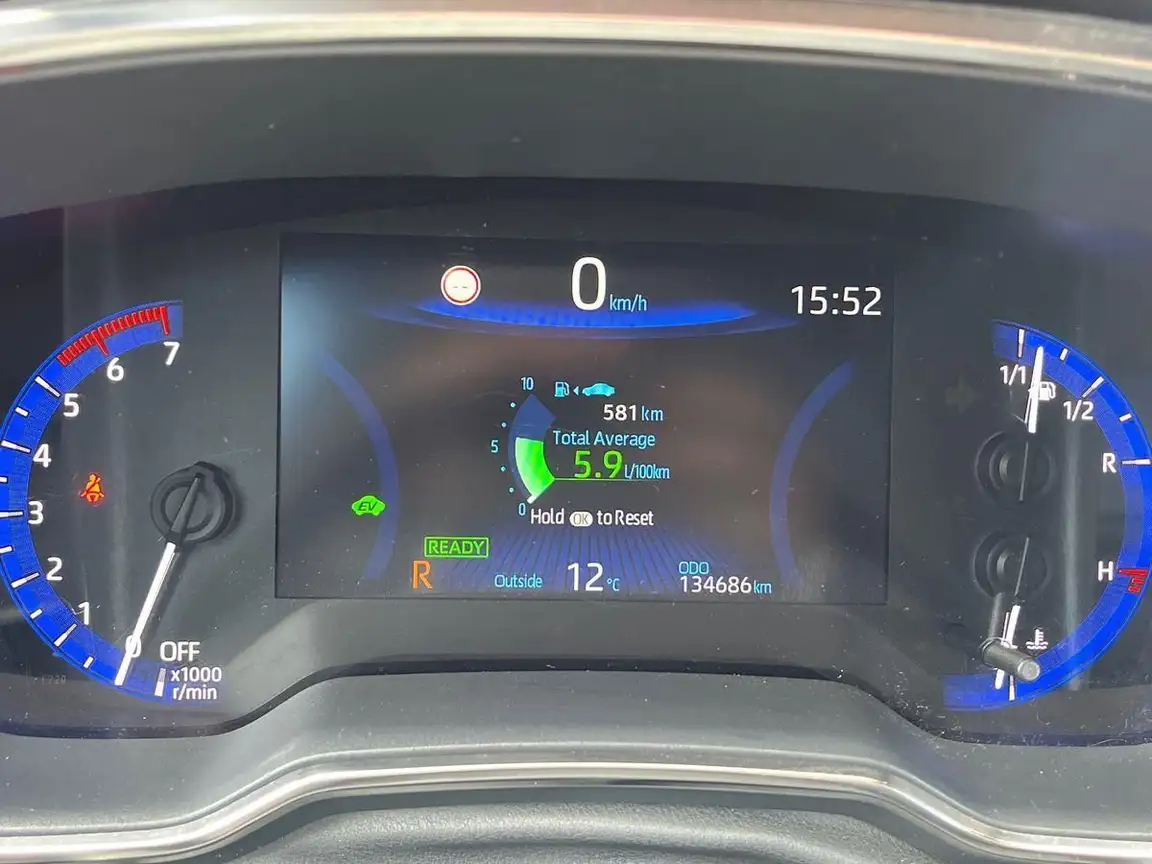 TOYOTA COROLLA
