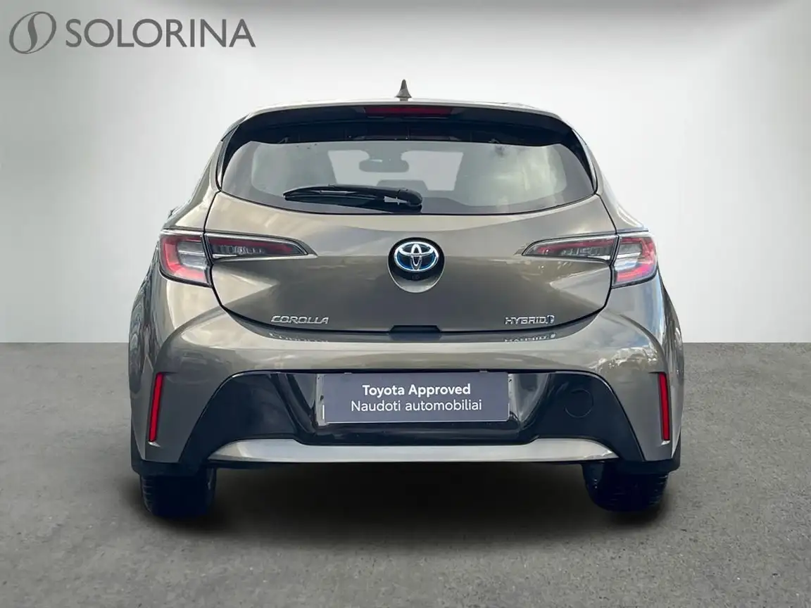 TOYOTA COROLLA
