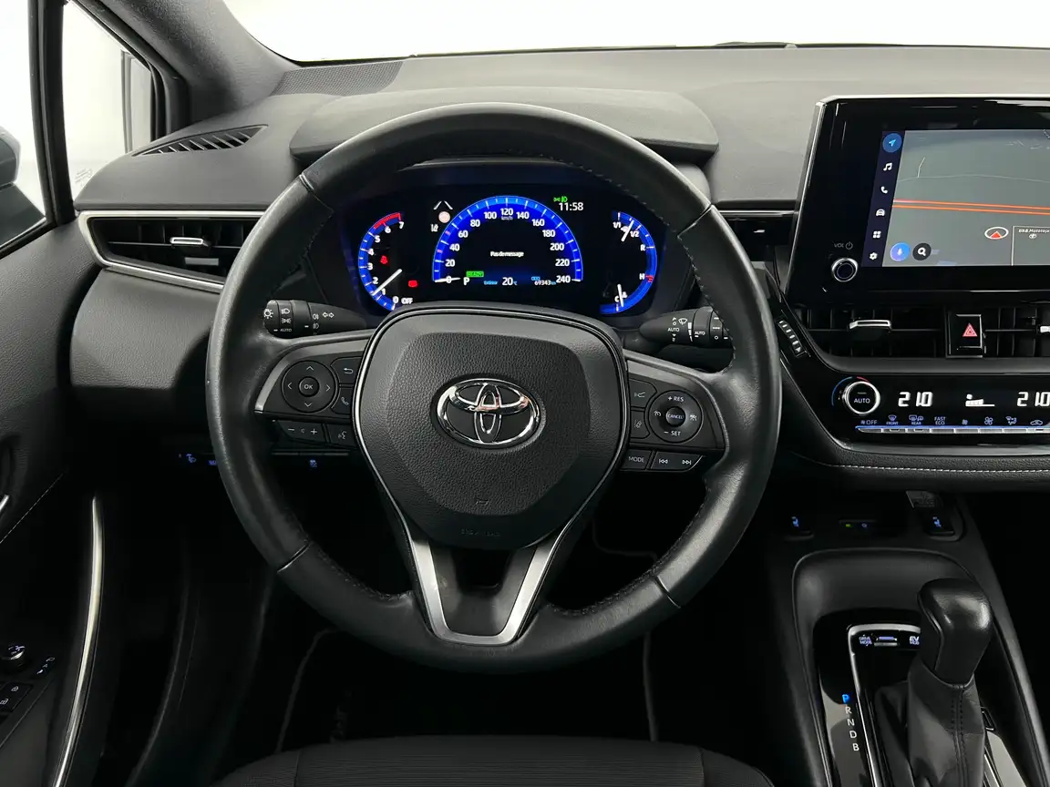 TOYOTA COROLLA