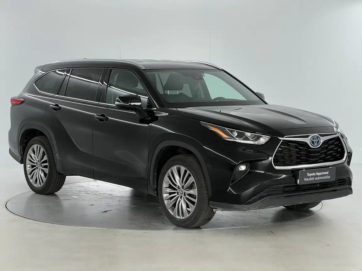 TOYOTA HIGHLANDER